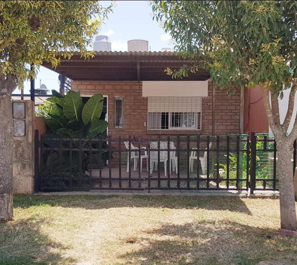 Lo De Liliana Apartment Tanti